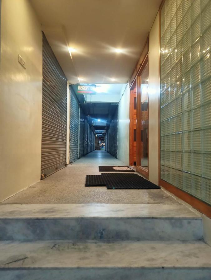 Sky Park Hotels Tirupur Exterior foto